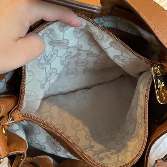 Michael Kors cognac leather handbag - Picture 5 of 6